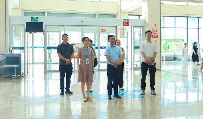 红河哈尼族彝族自治州第二人民医院来我院参观交流